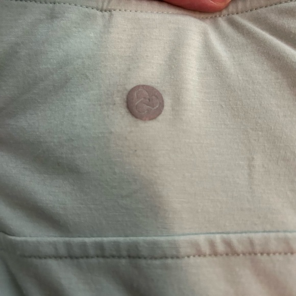 EUC Zella
Breathe Active V-Neck Short Sleeve Tee in Light Teal, Size Medium - Picture 12 of 16